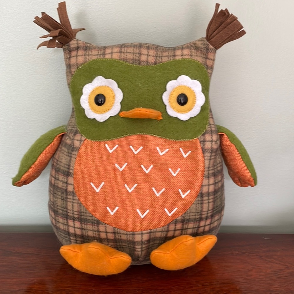 Stuffed Owl Decor